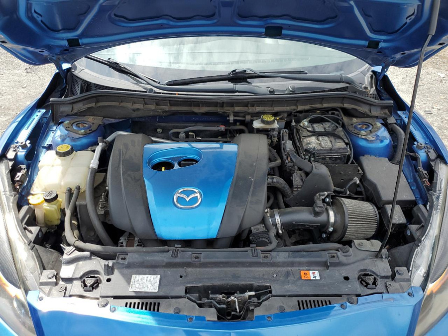MAZDA 3 2013