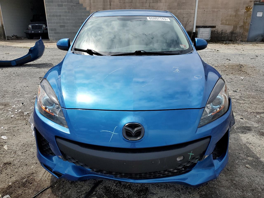 MAZDA 3 2013