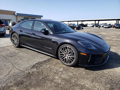 PORSCHE PANAMERA BASE 2024