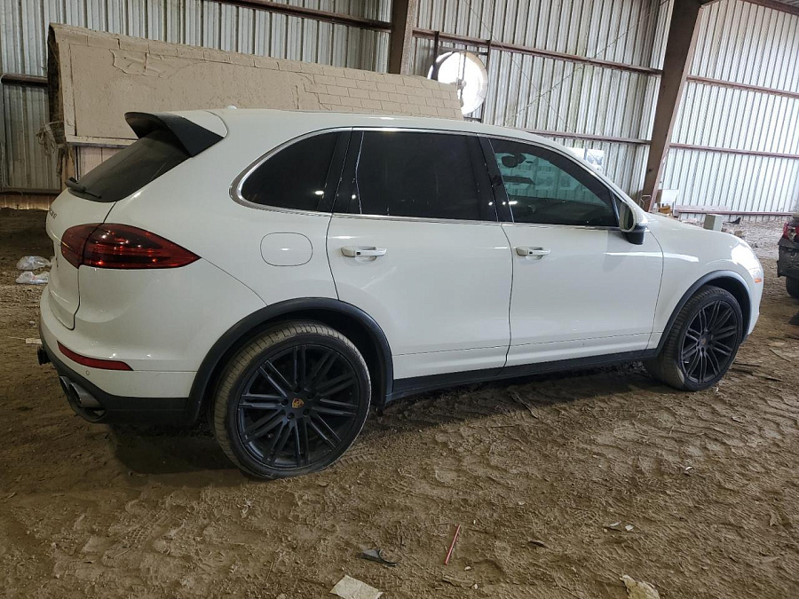 PORSCHE CAYENNE 2015