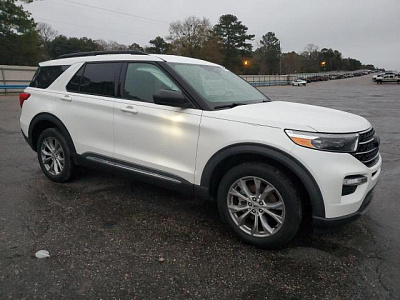 FORD EXPLORER XLT 2020