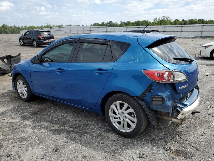 MAZDA 3 2013