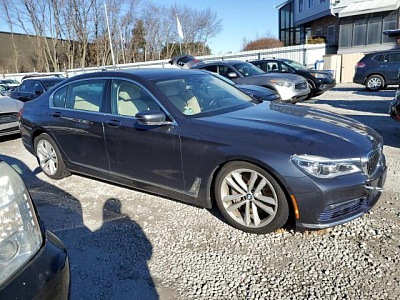 BMW 750 XI 2016