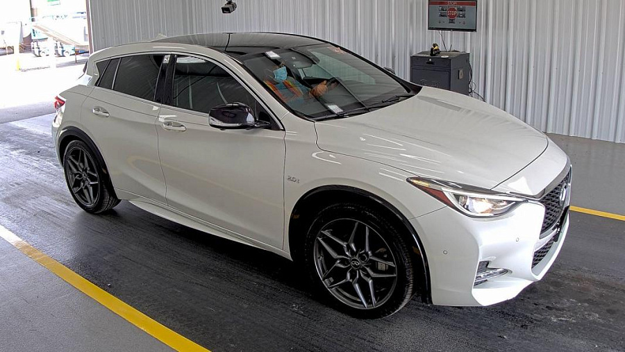 2018 INFINITI QX30 PREMIUM