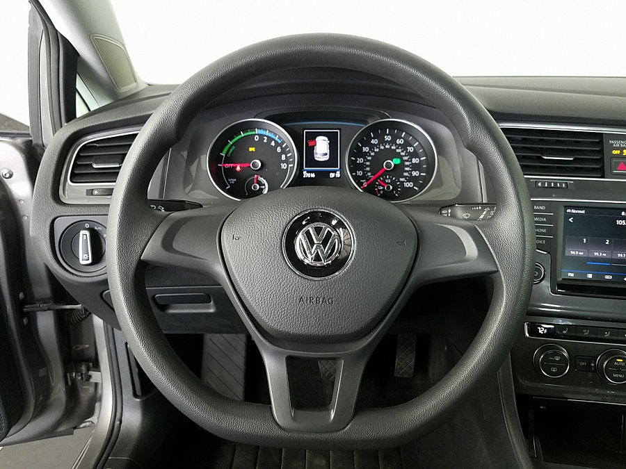 Volkswagen E-golf 2016