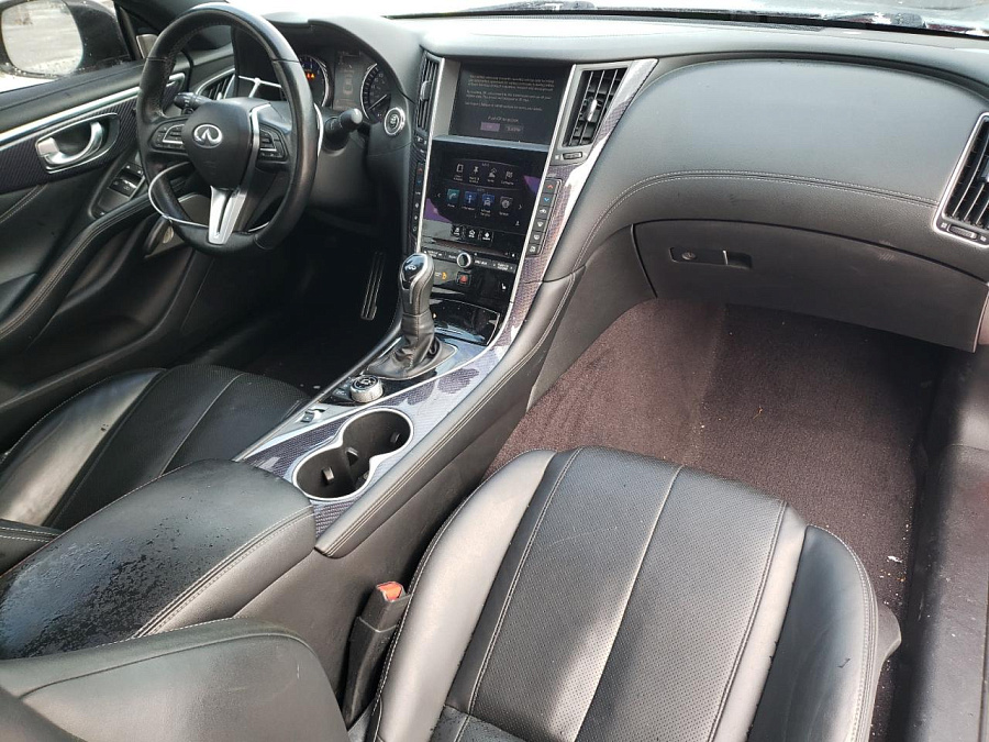 INFINITI Q60 RED SPORT 400 2018