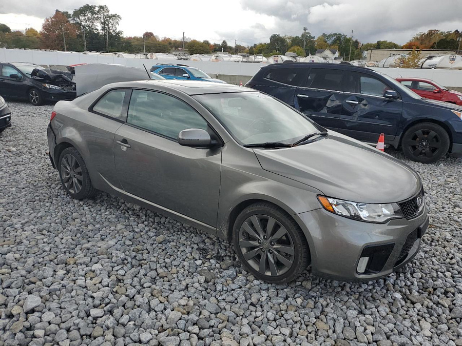 KIA FORTE 2011
