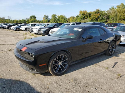 DODGE CHALLENGER R/T SCAT PACK 2015