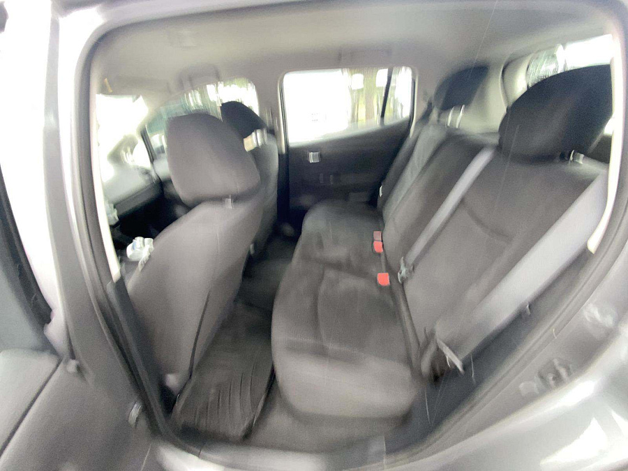 Nissan LEAF 2016