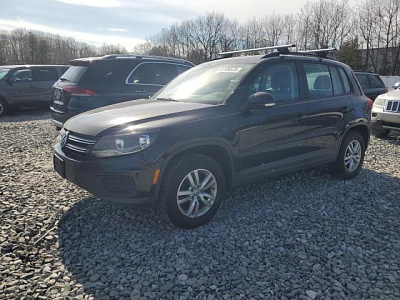 VOLKSWAGEN TIGUAN S 2015