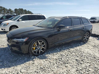 VOLVO V60 POLESTAR ENGINEERED 2024