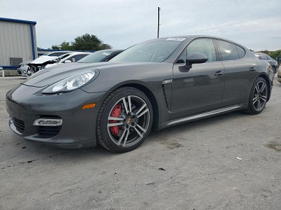 PORSCHE PANAMERA TURBO 2013