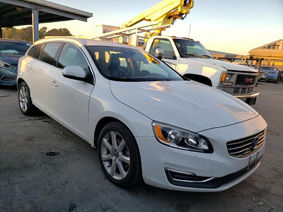 VOLVO V60 T5 PREMIER 2016