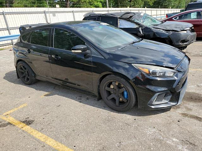 FORD FOCUS RS 2017