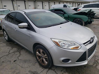 FORD FOCUS SE 2014