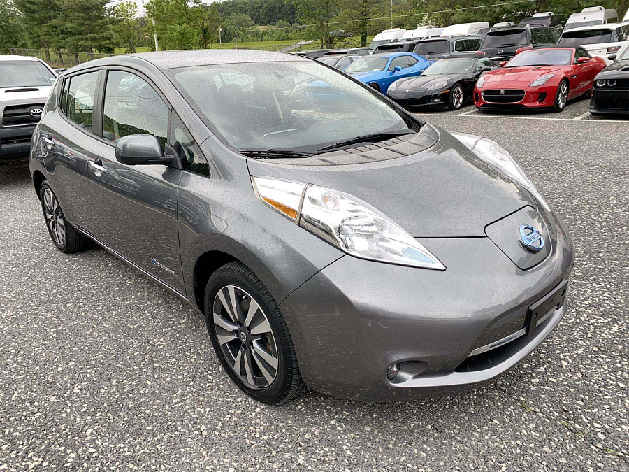 Nissan LEAF 2016