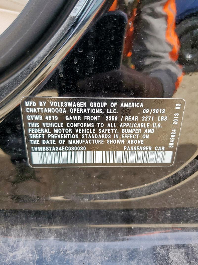 VOLKSWAGEN PASSAT SE 2013