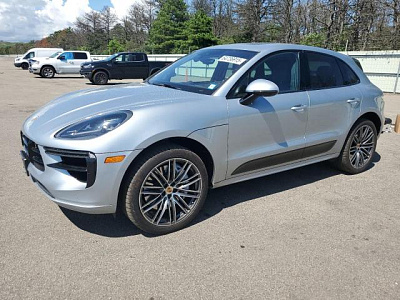 PORSCHE MACAN TURBO 2021