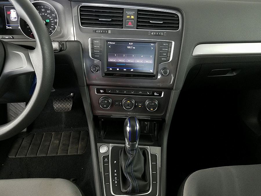 Volkswagen E-golf 2016