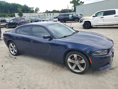 DODGE CHARGER SXT 2017