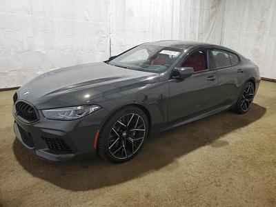 BMW M8 2025
