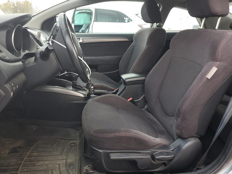 KIA FORTE 2011