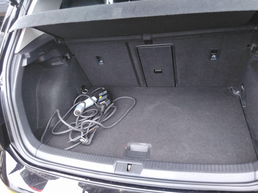 Volkswagen E-golf 2019