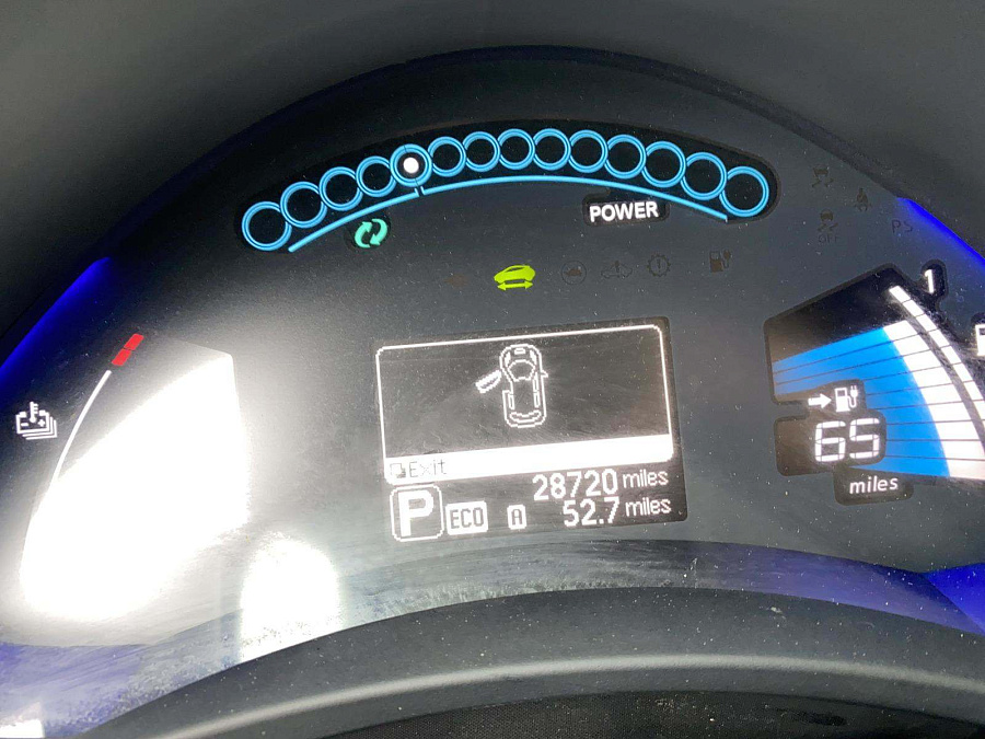 Nissan LEAF 2016