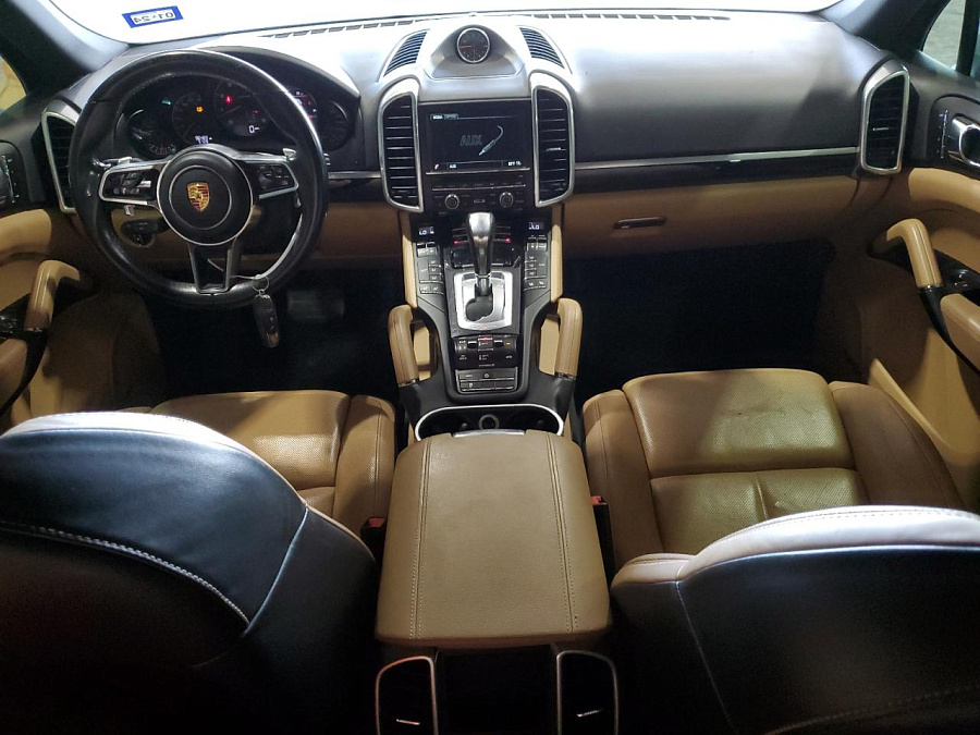 PORSCHE CAYENNE 2015